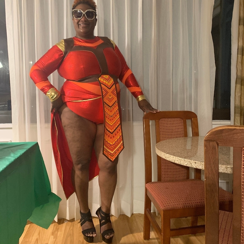 🦾Halloween and Wakanda-type warrior cosplay